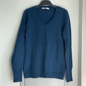 ENZO MANTOVANI Blue V-neck 100% Cashmere Sweater